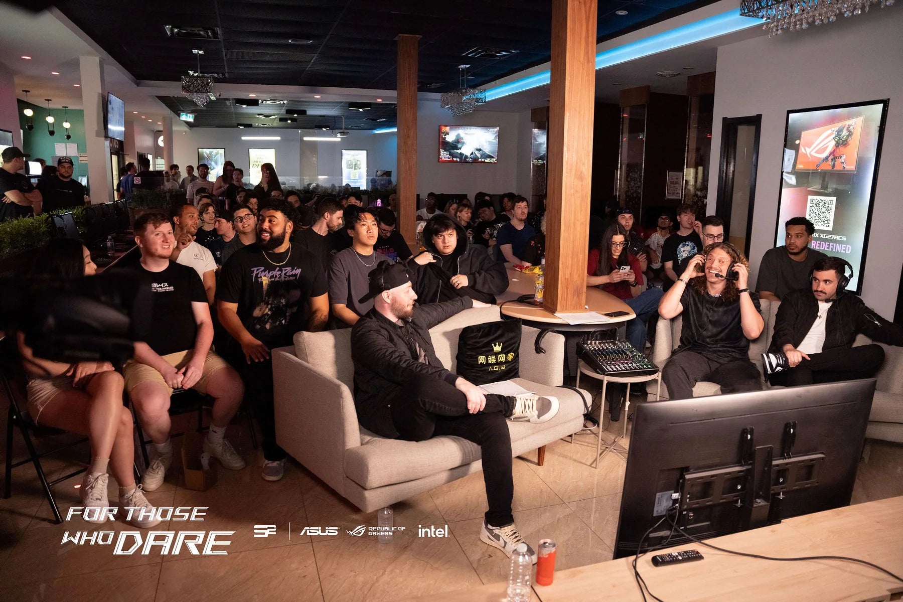 Crowd of gamers and creators gathered at Invictus for a major event